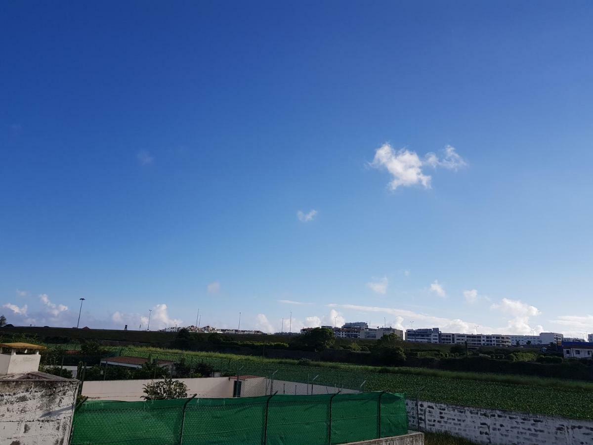Apartamento Moderno E Elegante Ponta Delgada Exteriör bild